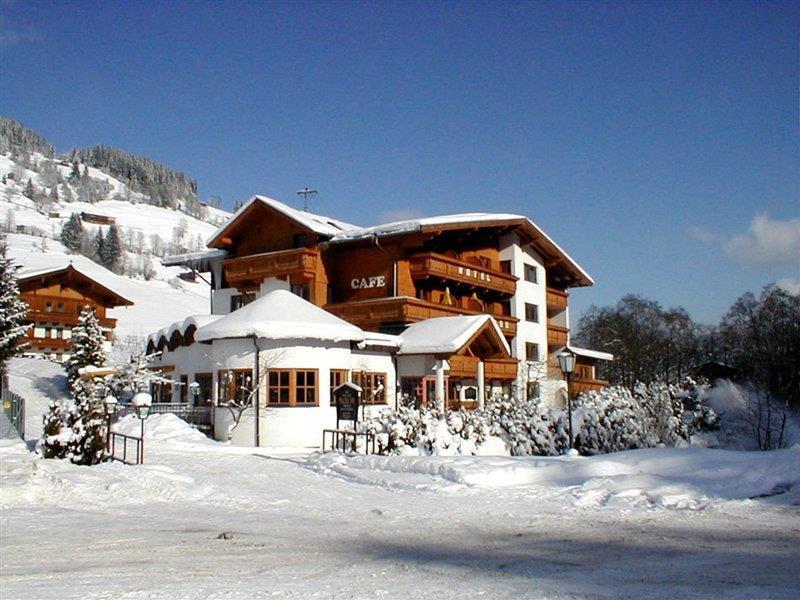 Alpenhotel Wildschoenau B&B Εξωτερικό φωτογραφία