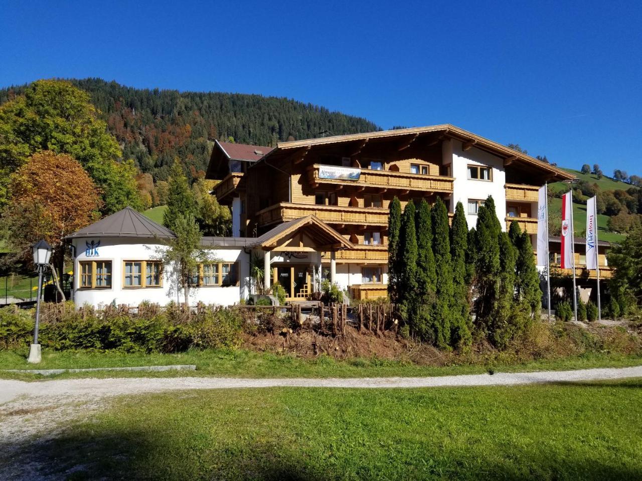 Alpenhotel Wildschoenau B&B Εξωτερικό φωτογραφία